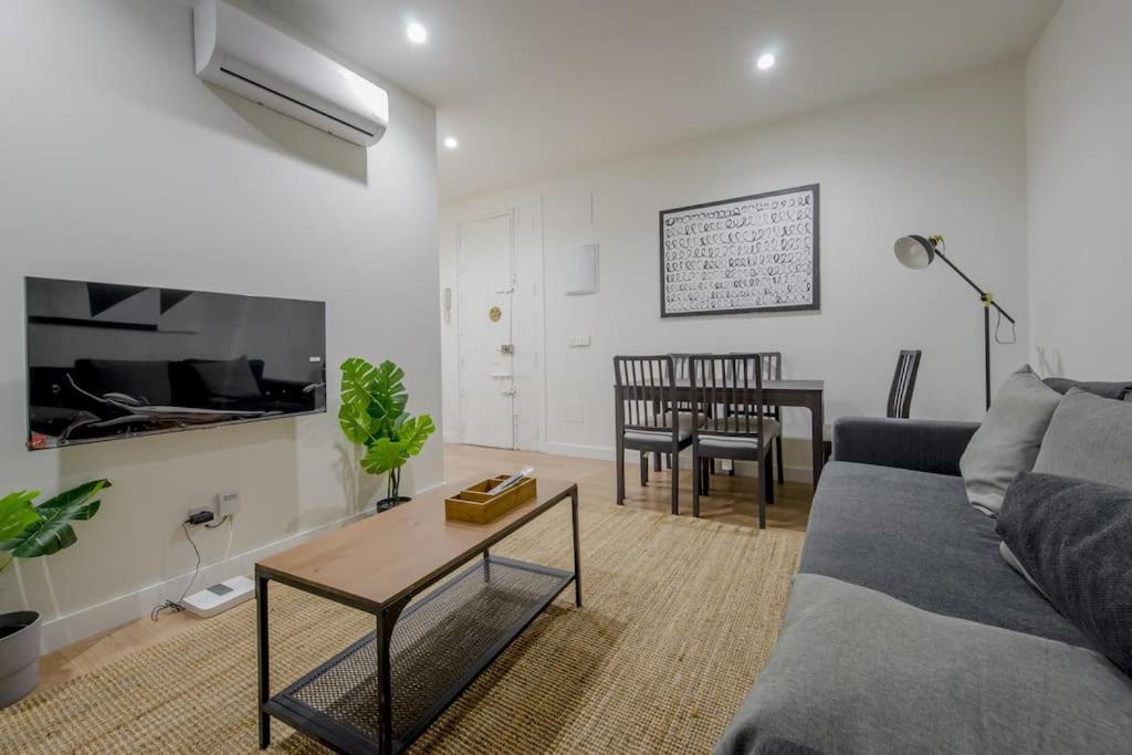 Cozy Apt Para 6Pax A Escasos Metros Del Retiro Madrid Exterior foto
